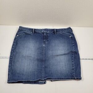 Levi's Denim Skirt Womens 16 Blue Excellent Medium Wash Stretch Mini Back Slit